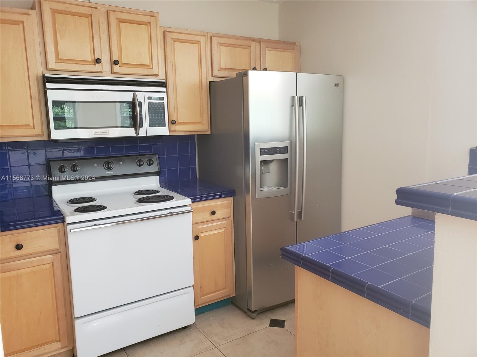 SEVENTEENTH GREEN CONDO - Residential Lease