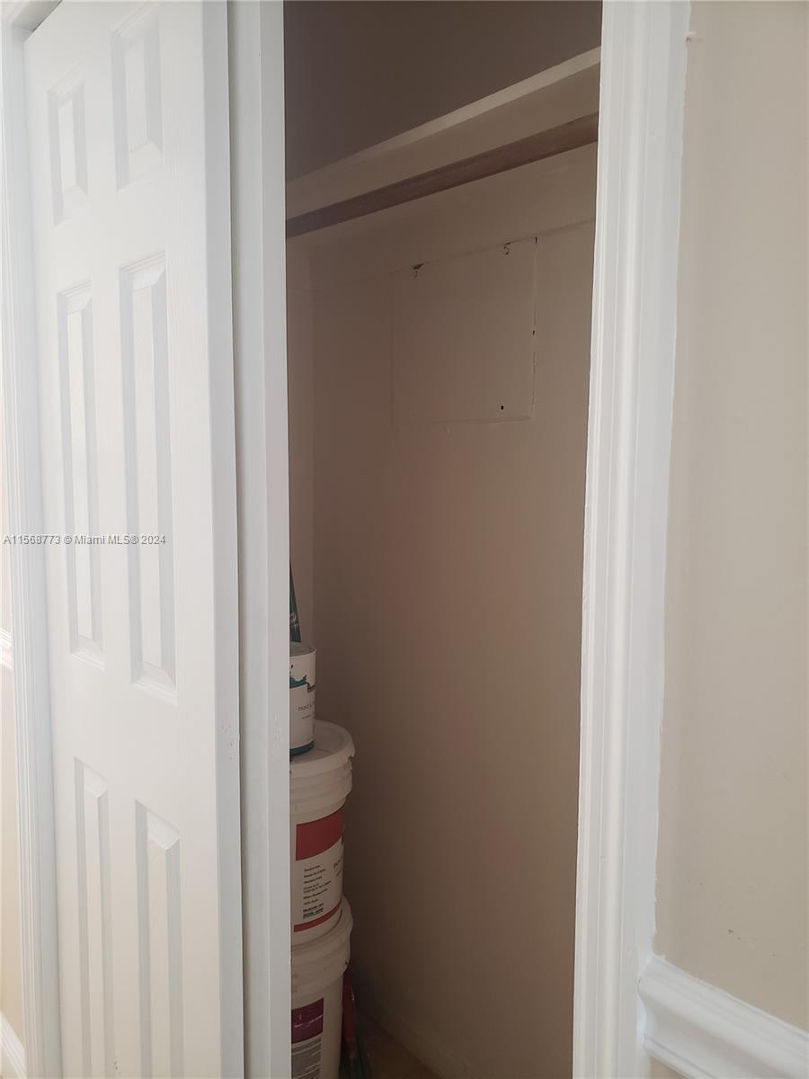 SEVENTEENTH GREEN CONDO - Residential Lease