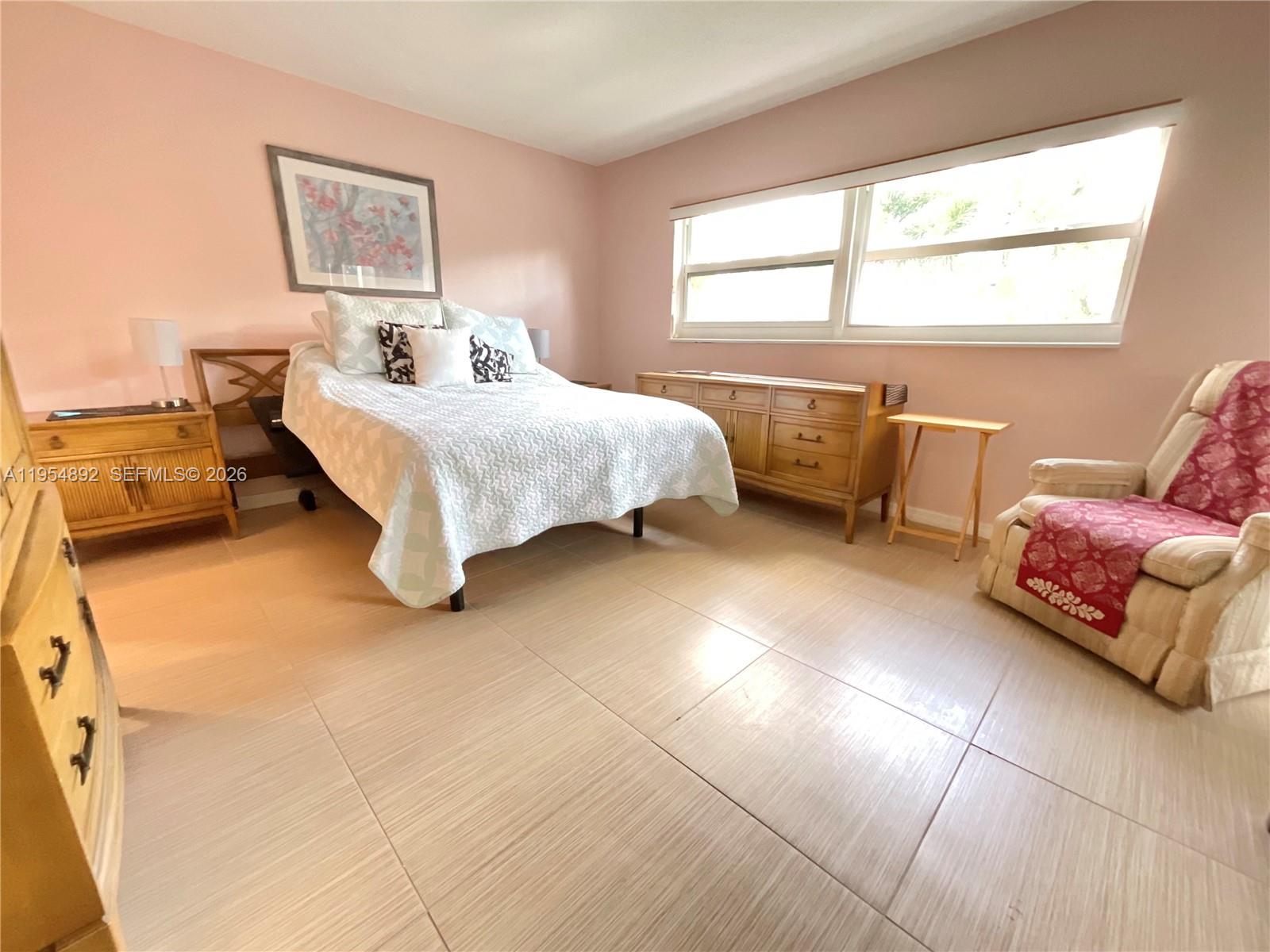 FAIRWAYS ROYALE CONDO - Residential