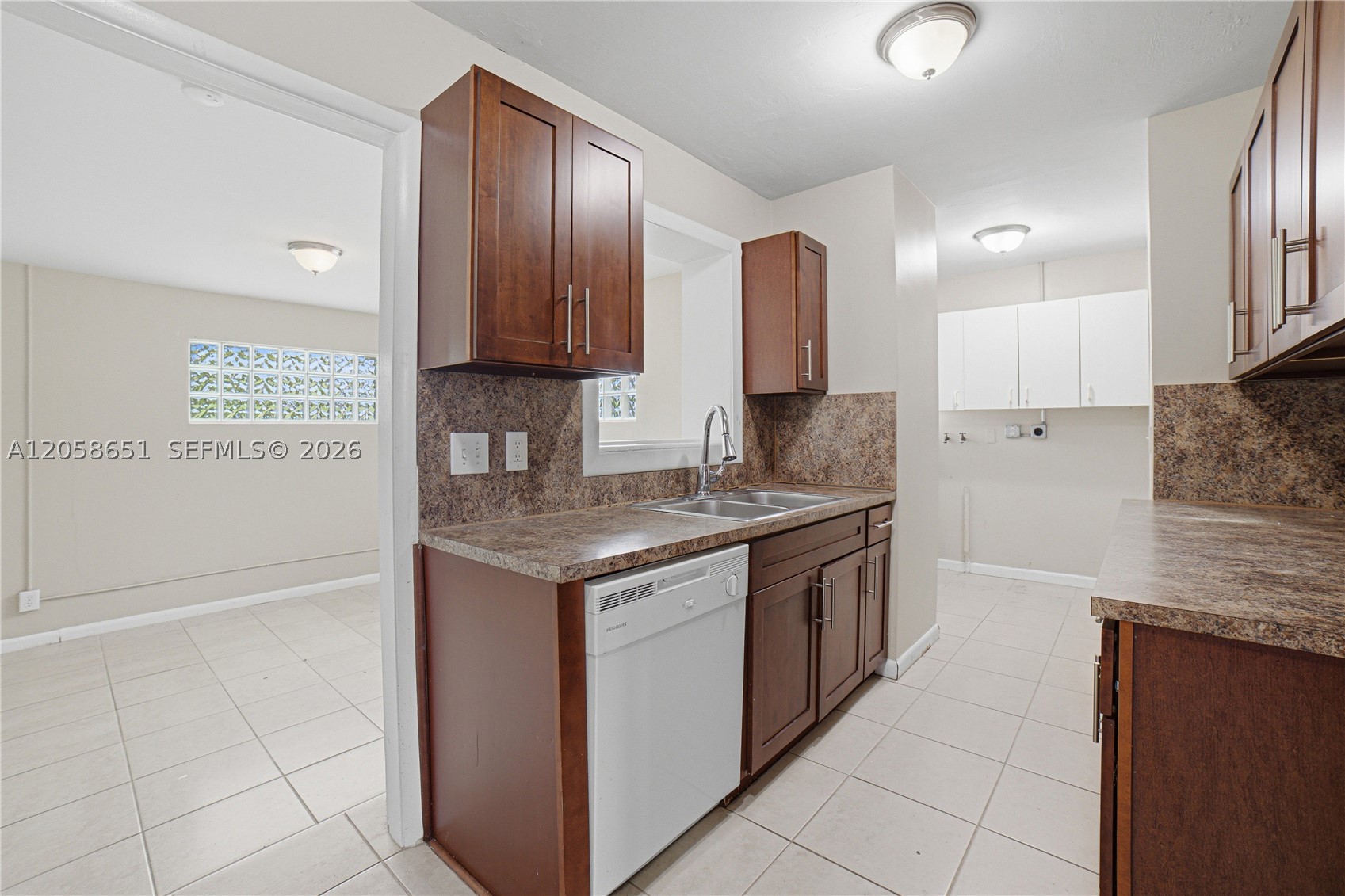 CHAPEL HILL - Residential