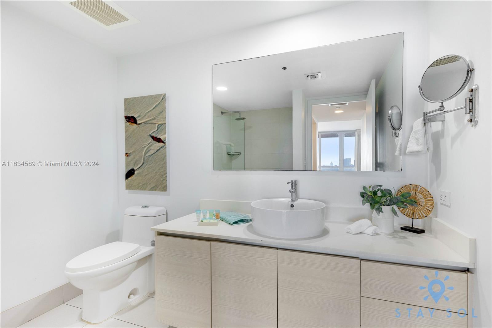 BEACHWALK CONDOMINIUM - Residential