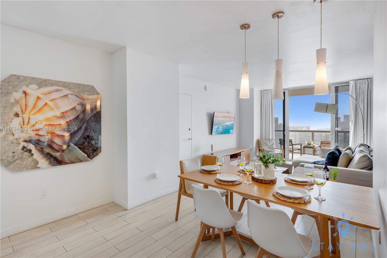 BEACHWALK CONDOMINIUM - Residential
