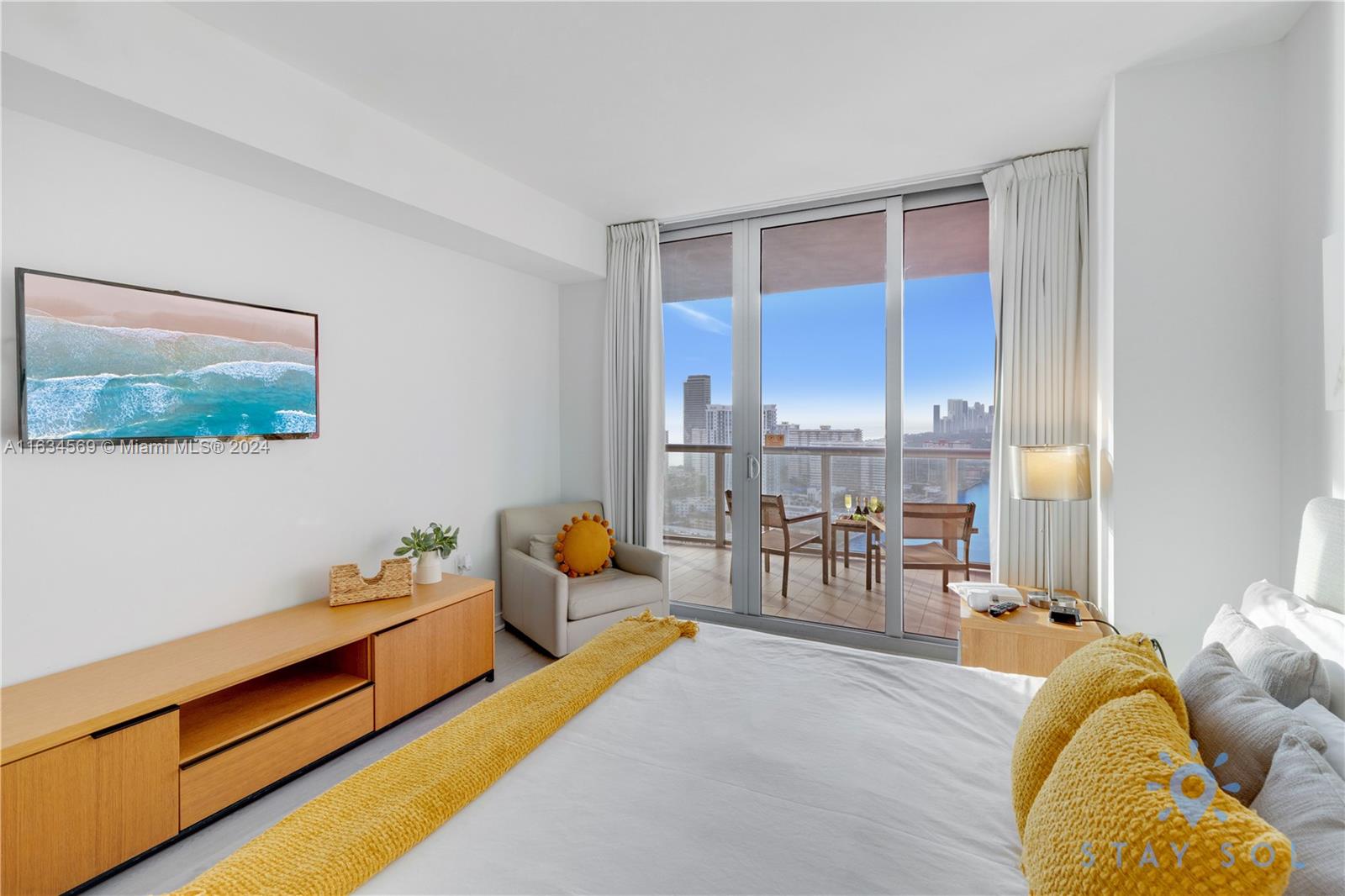 BEACHWALK CONDOMINIUM - Residential
