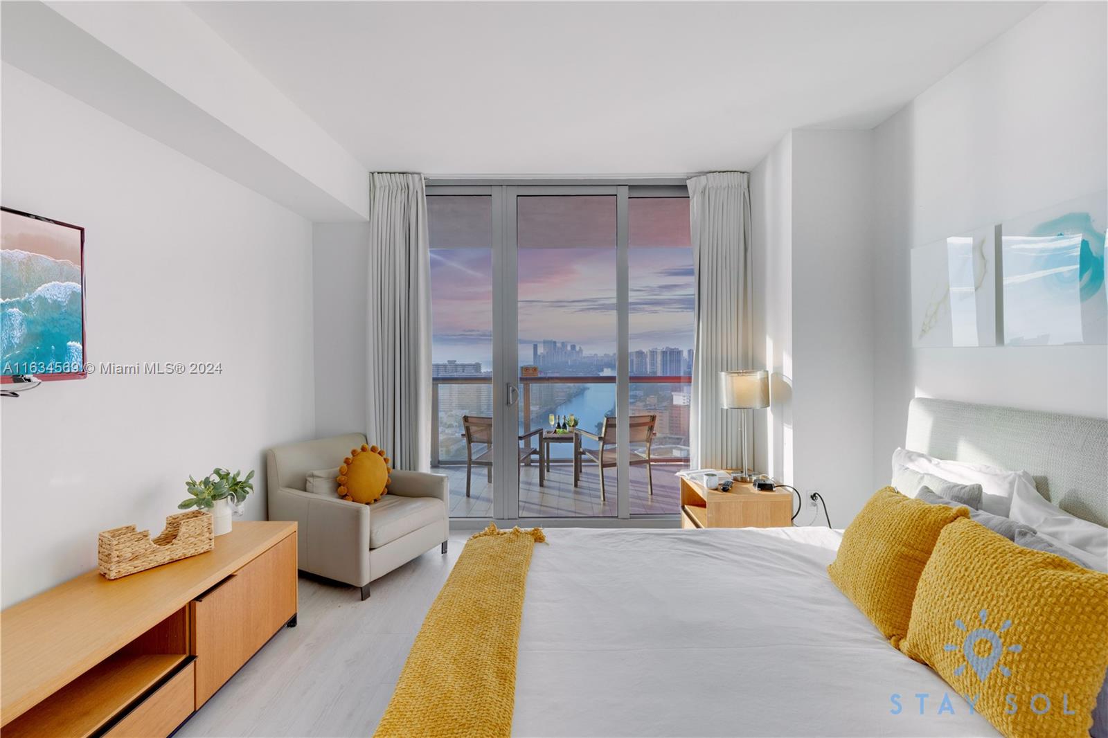 BEACHWALK CONDOMINIUM - Residential