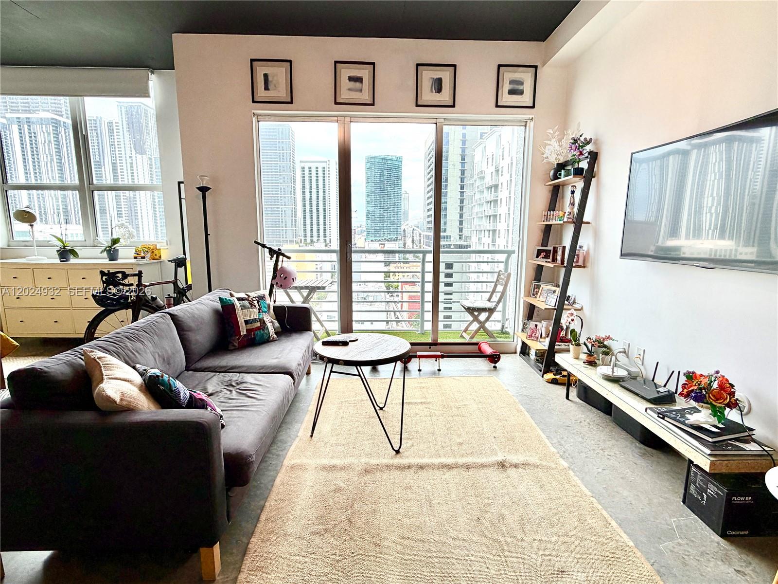 THE LOFT DOWNTOWN II COND - Residential Lease