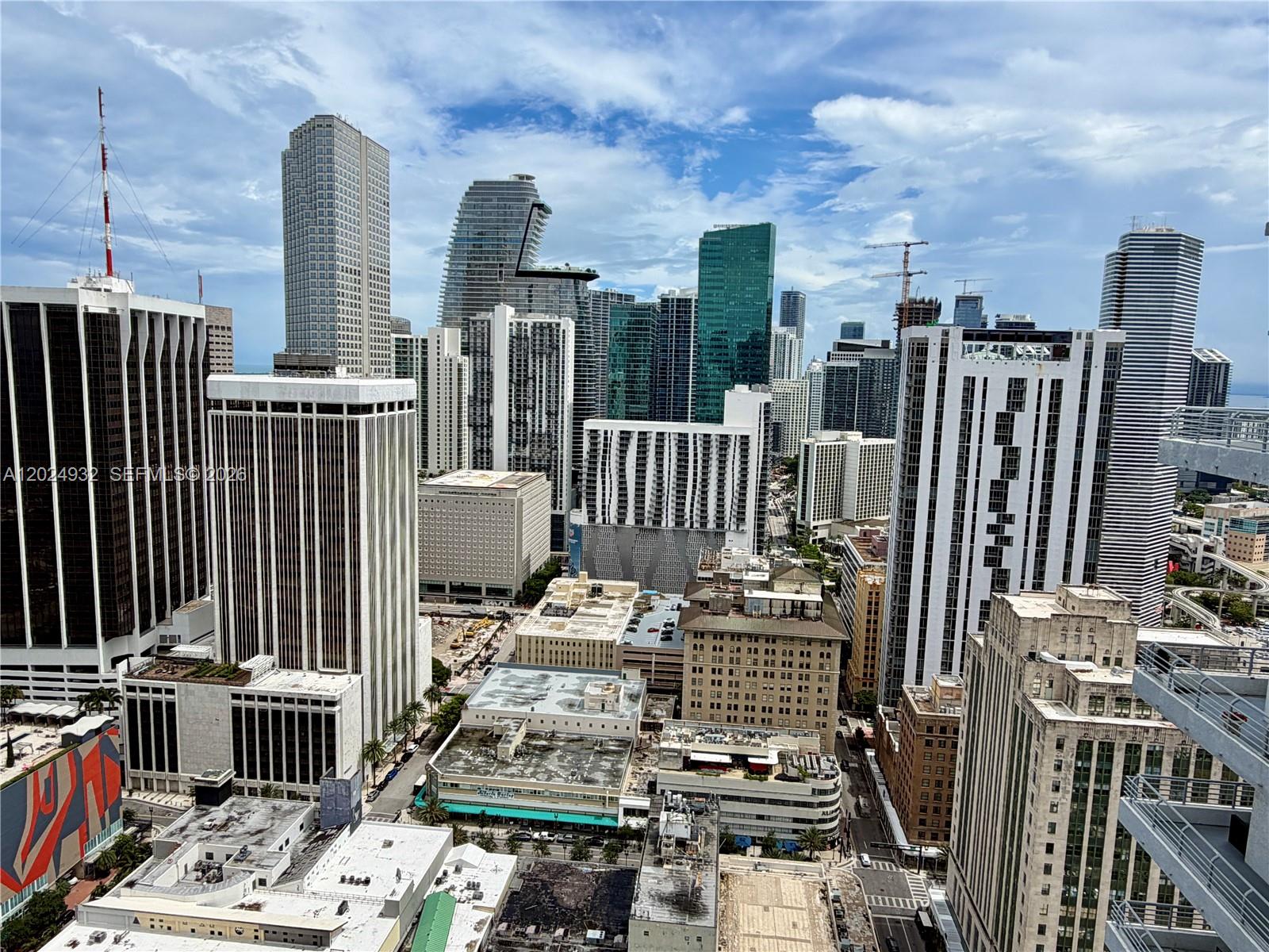 THE LOFT DOWNTOWN II COND - Residential Lease