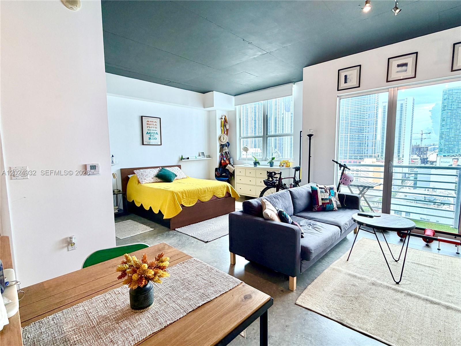 THE LOFT DOWNTOWN II COND - Residential Lease
