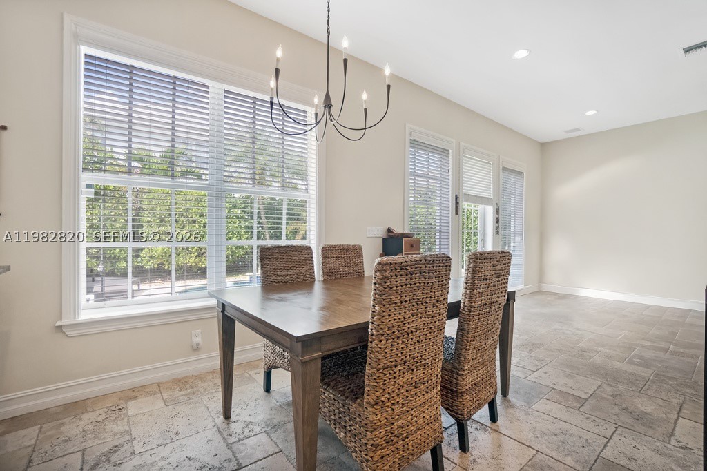 RIVER OAKS - Residential