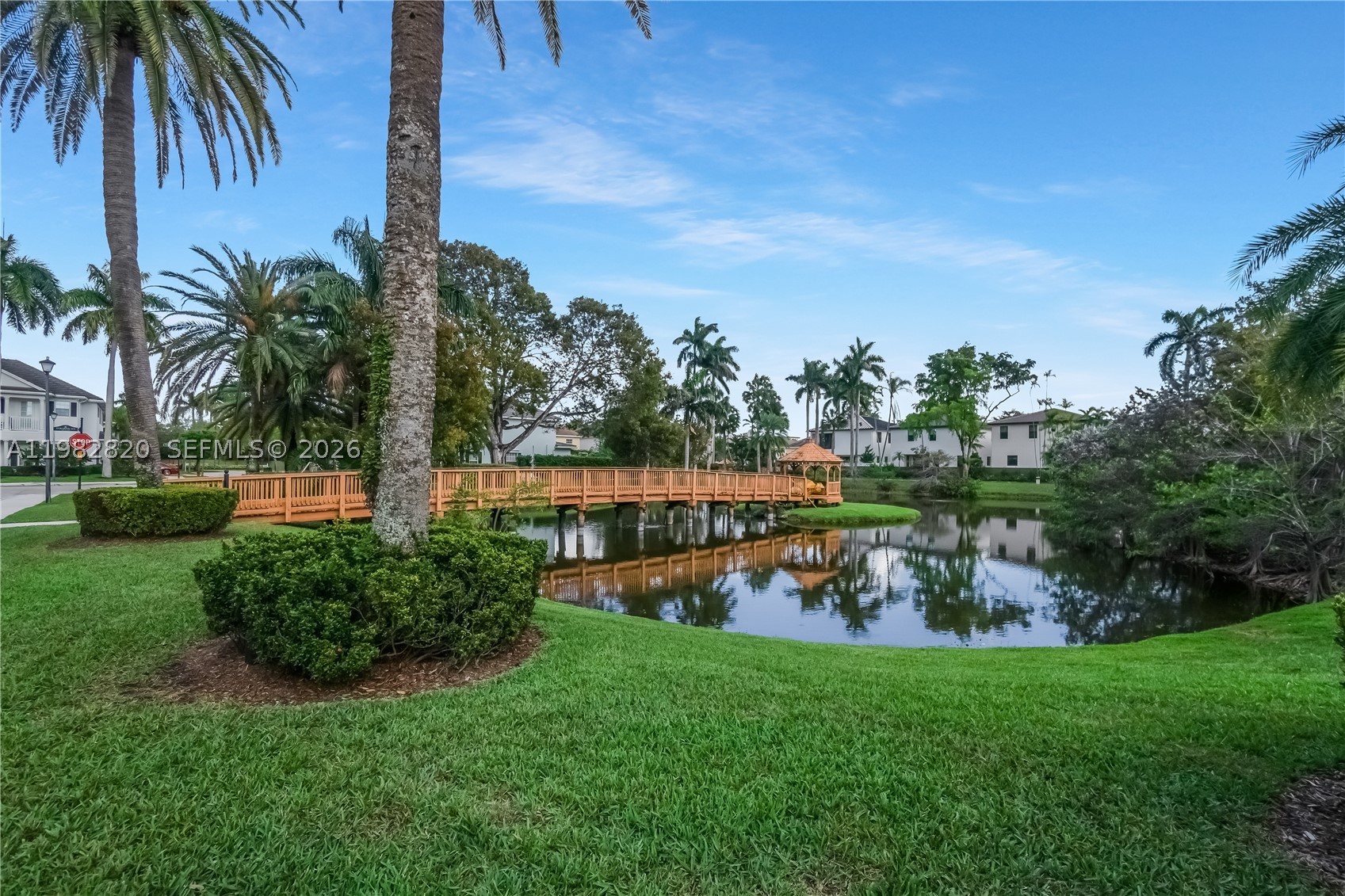 RIVER OAKS - Residential
