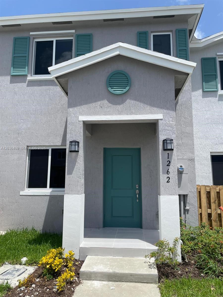 FOREST PARK VILLAS - Residential Lease