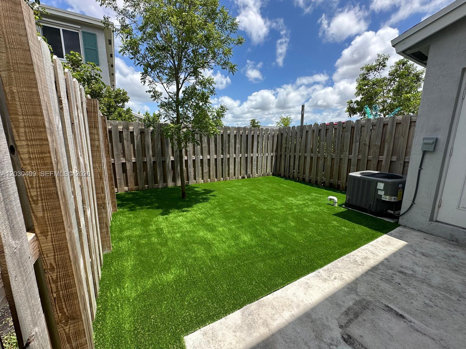 FOREST PARK VILLAS - Residential Lease