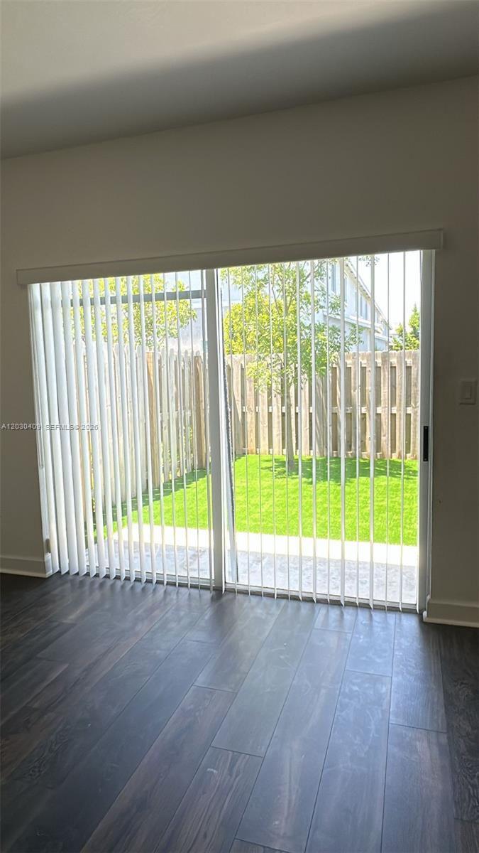 FOREST PARK VILLAS - Residential Lease