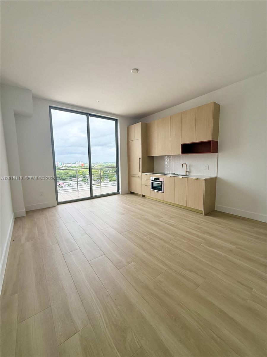 The Standard Residences - Residential