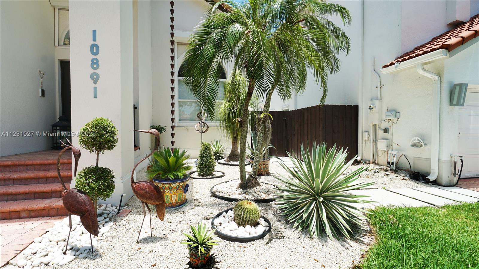 DORAL ISLES ANTILLES 1ST - Residential