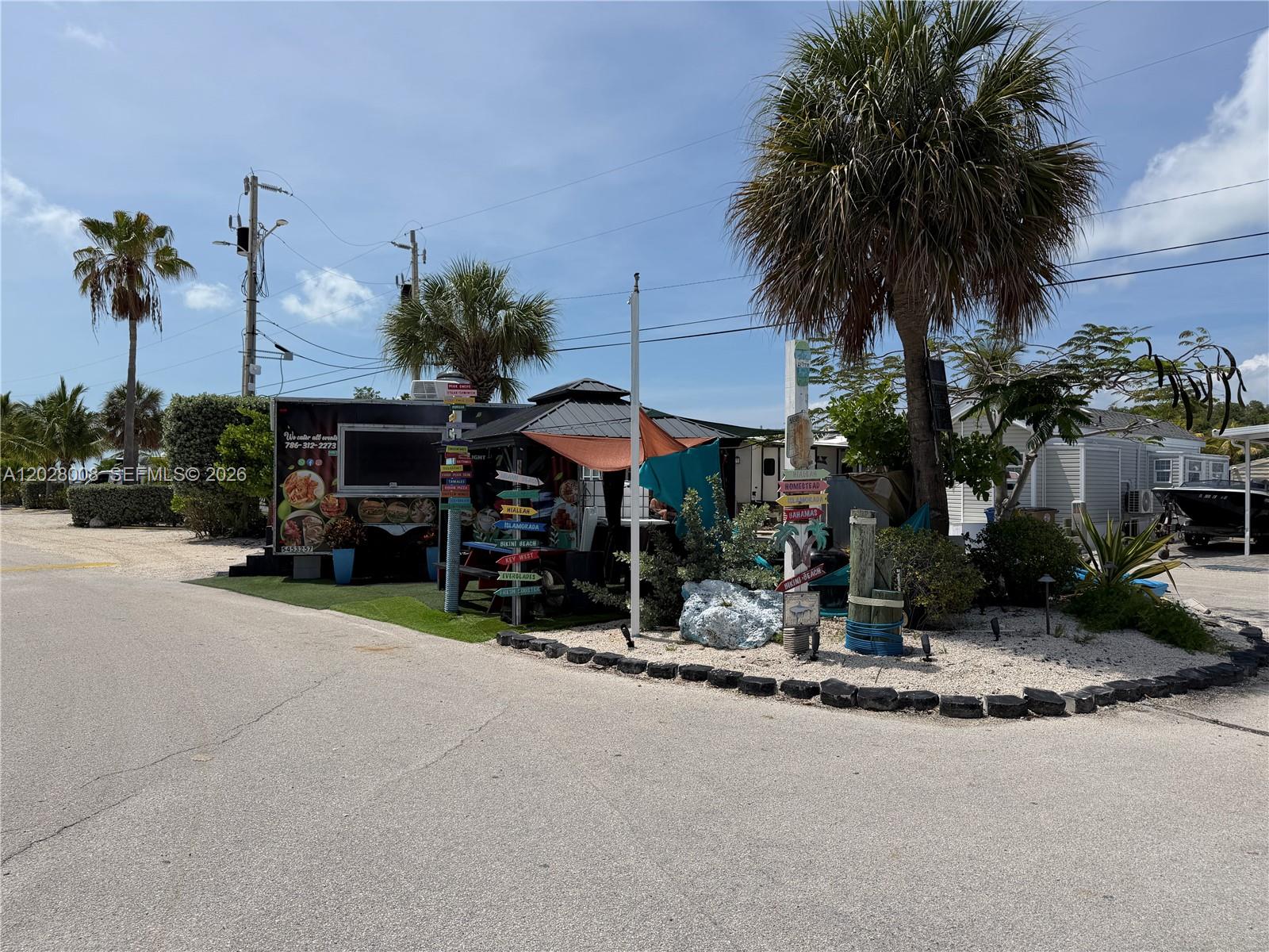 CALUSA CAMPGROUND - Residential