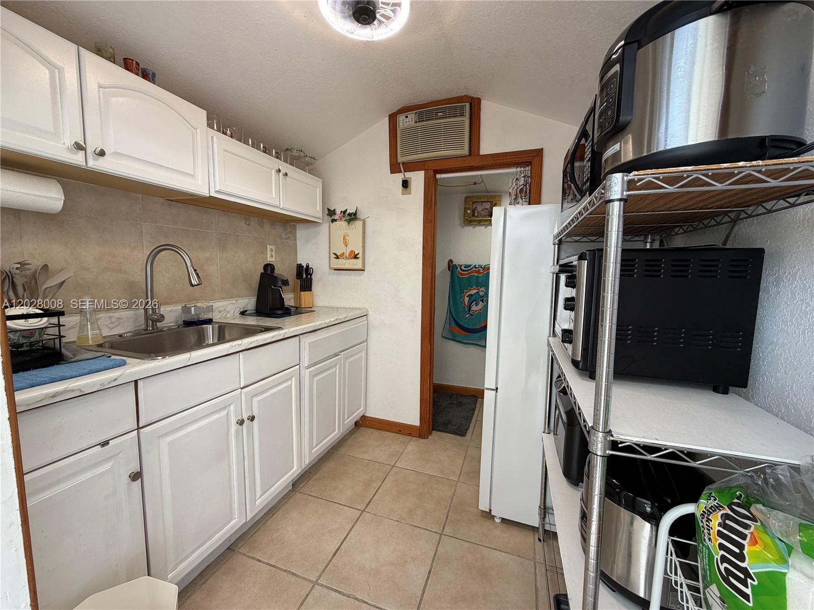 CALUSA CAMPGROUND - Residential