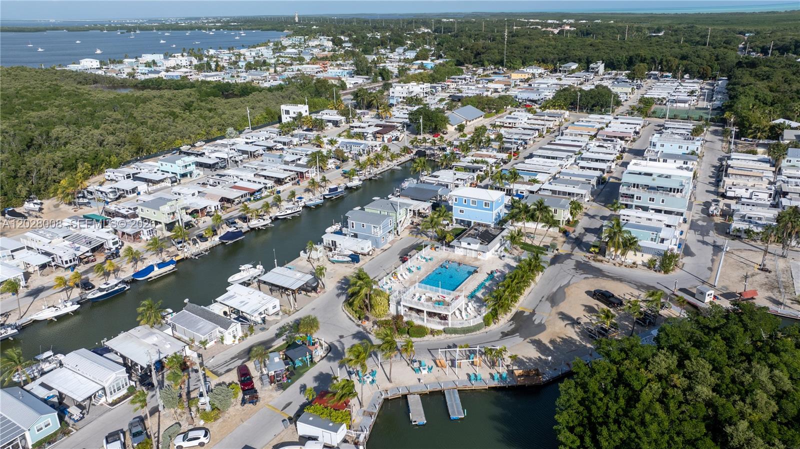 CALUSA CAMPGROUND - Residential