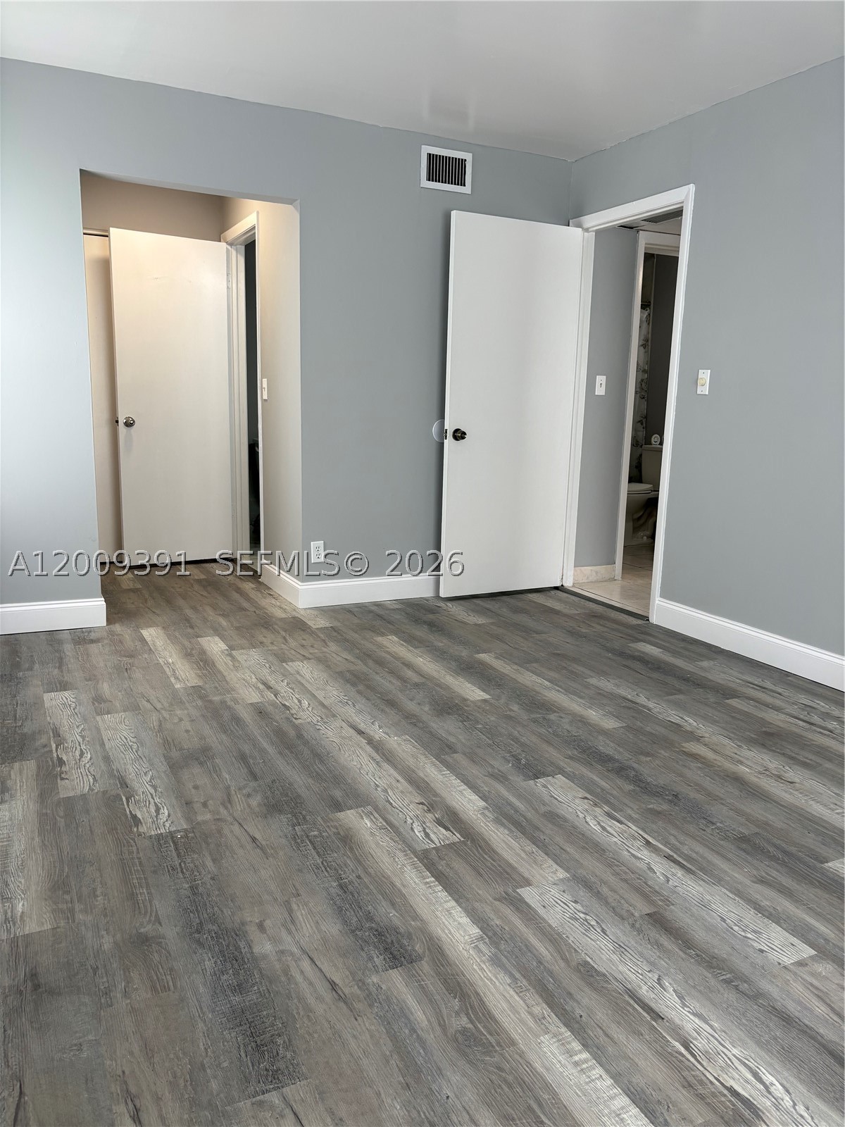 ABBEY PARK GARDENS I COND - Residential