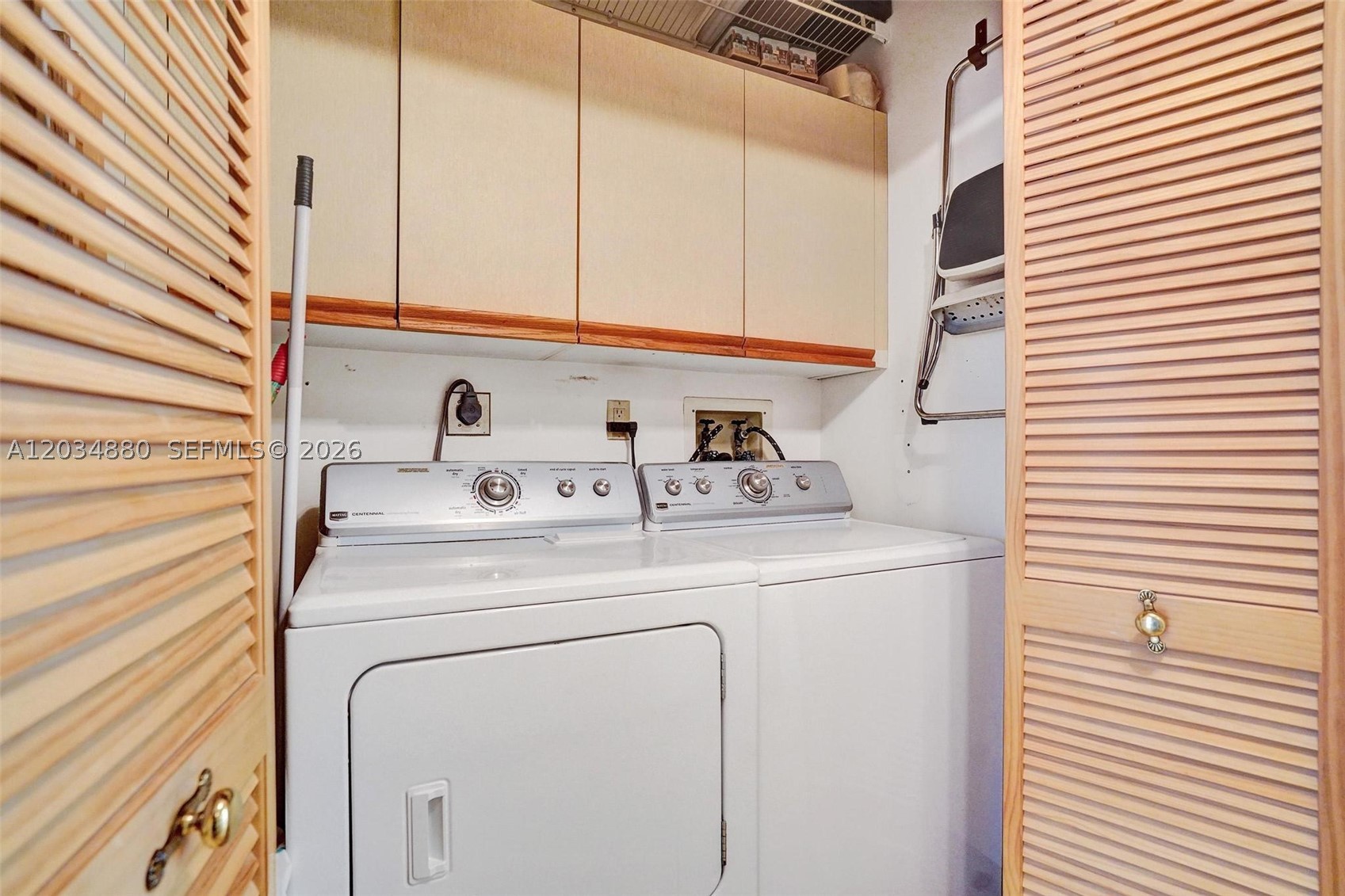 HAMPTONS WEST CONDO - Residential