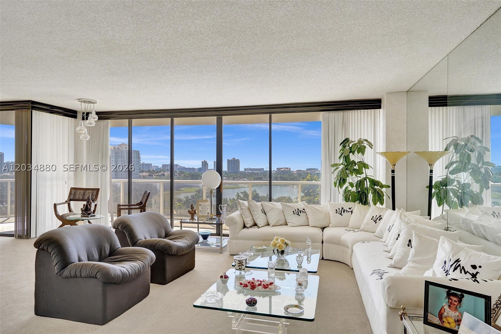 HAMPTONS WEST CONDO - Residential