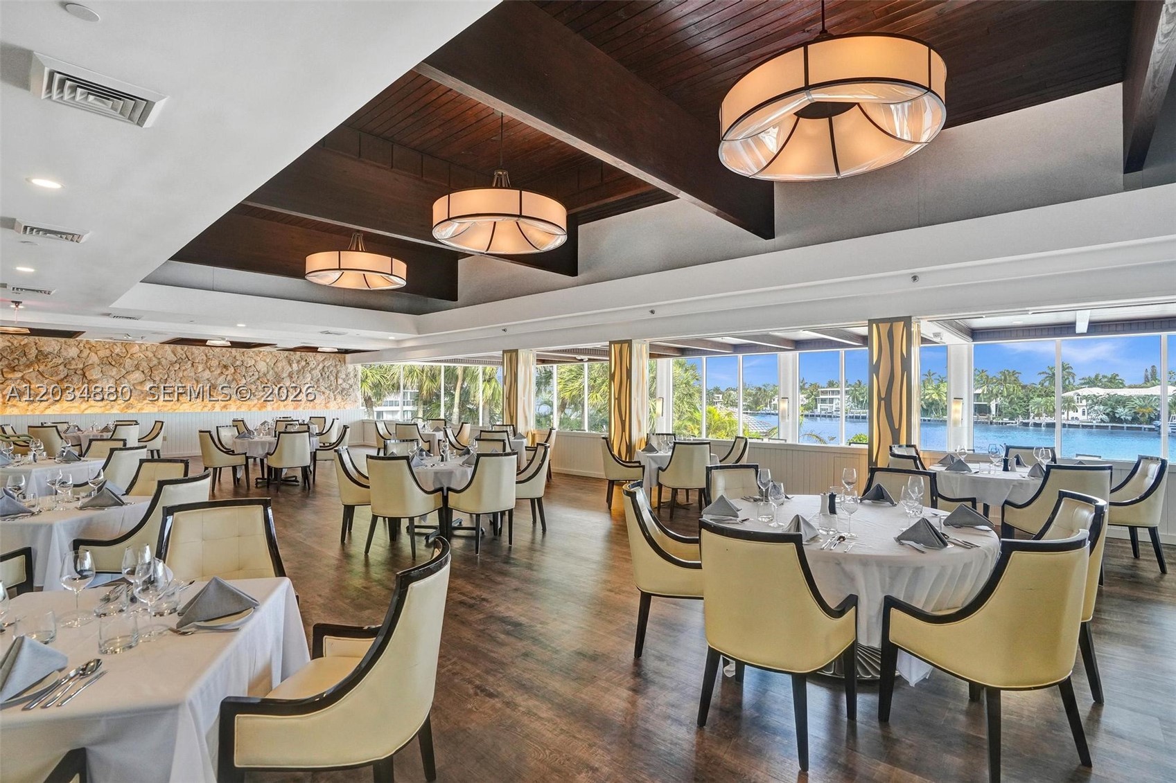 HAMPTONS WEST CONDO - Residential