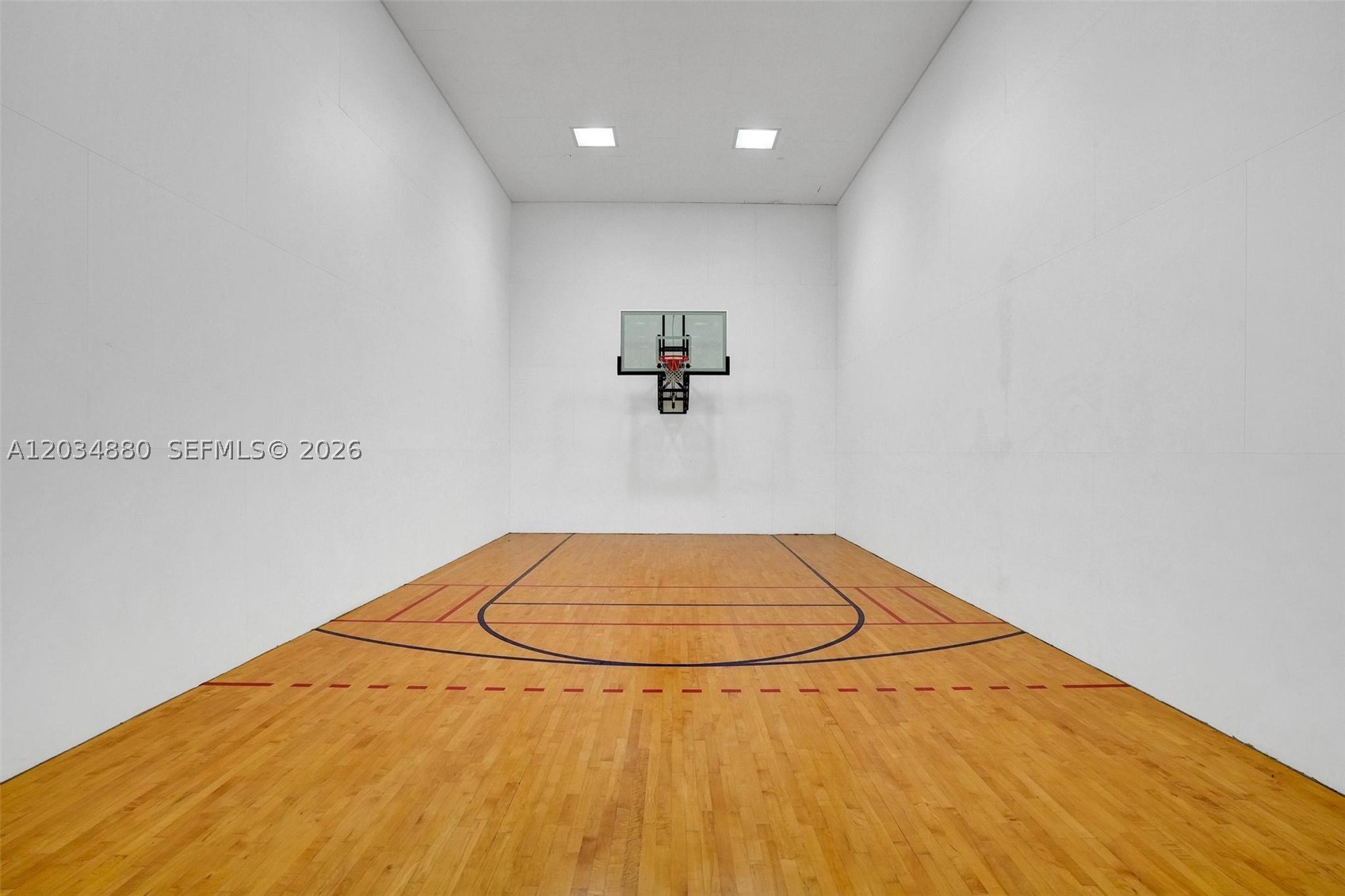 HAMPTONS WEST CONDO - Residential