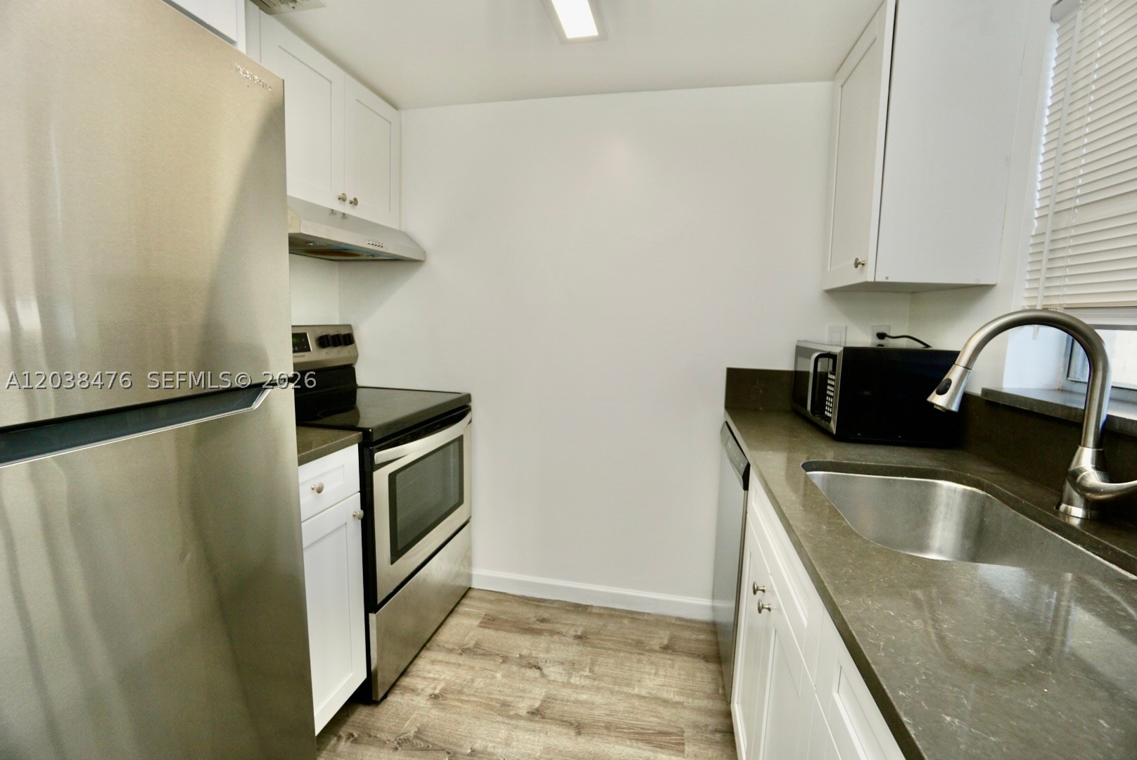 COURTYARDS AT KENDALL CON - Residential