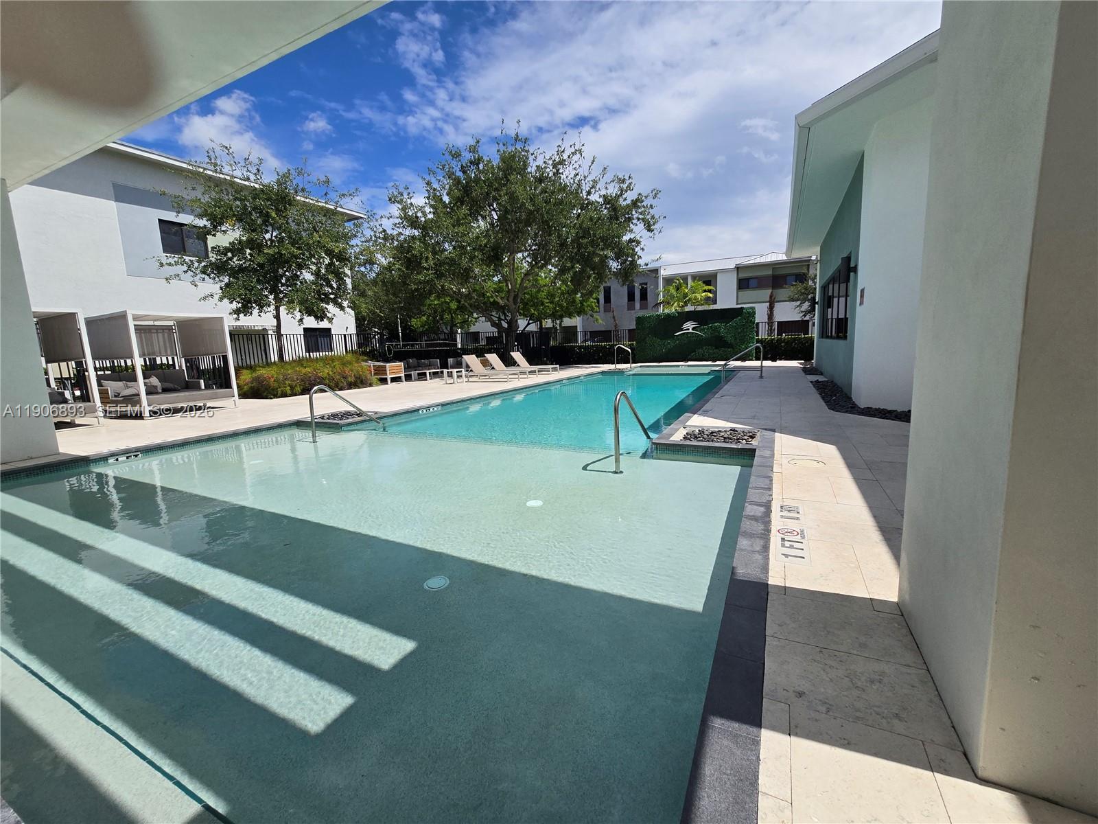 PLANTATION BUSINESS PARK - Residential