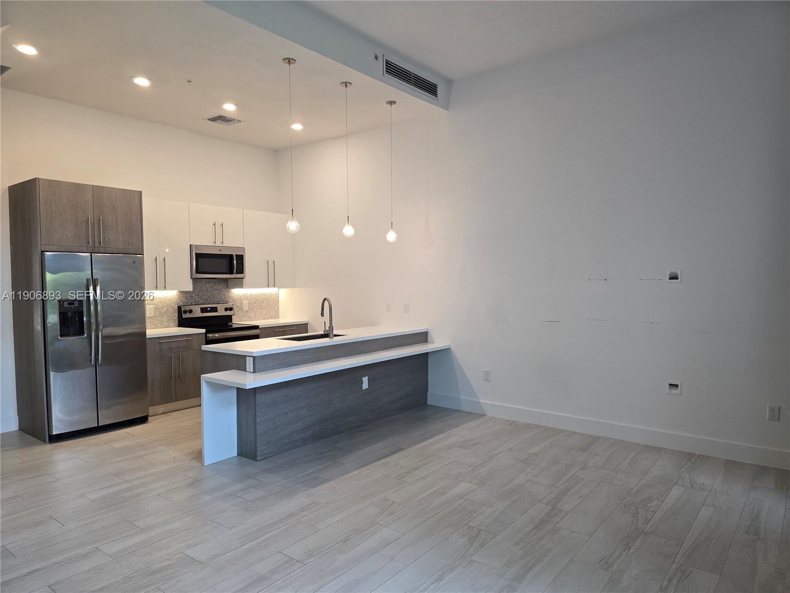 PLANTATION BUSINESS PARK - Residential