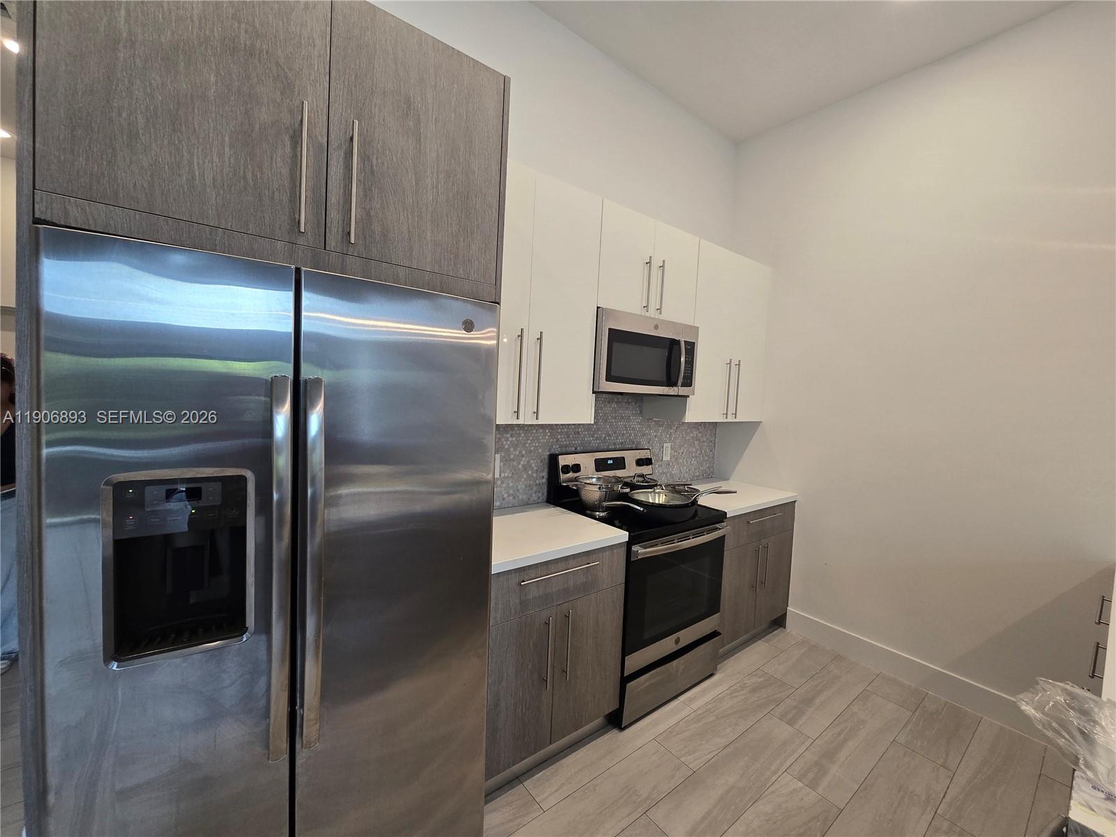 PLANTATION BUSINESS PARK - Residential