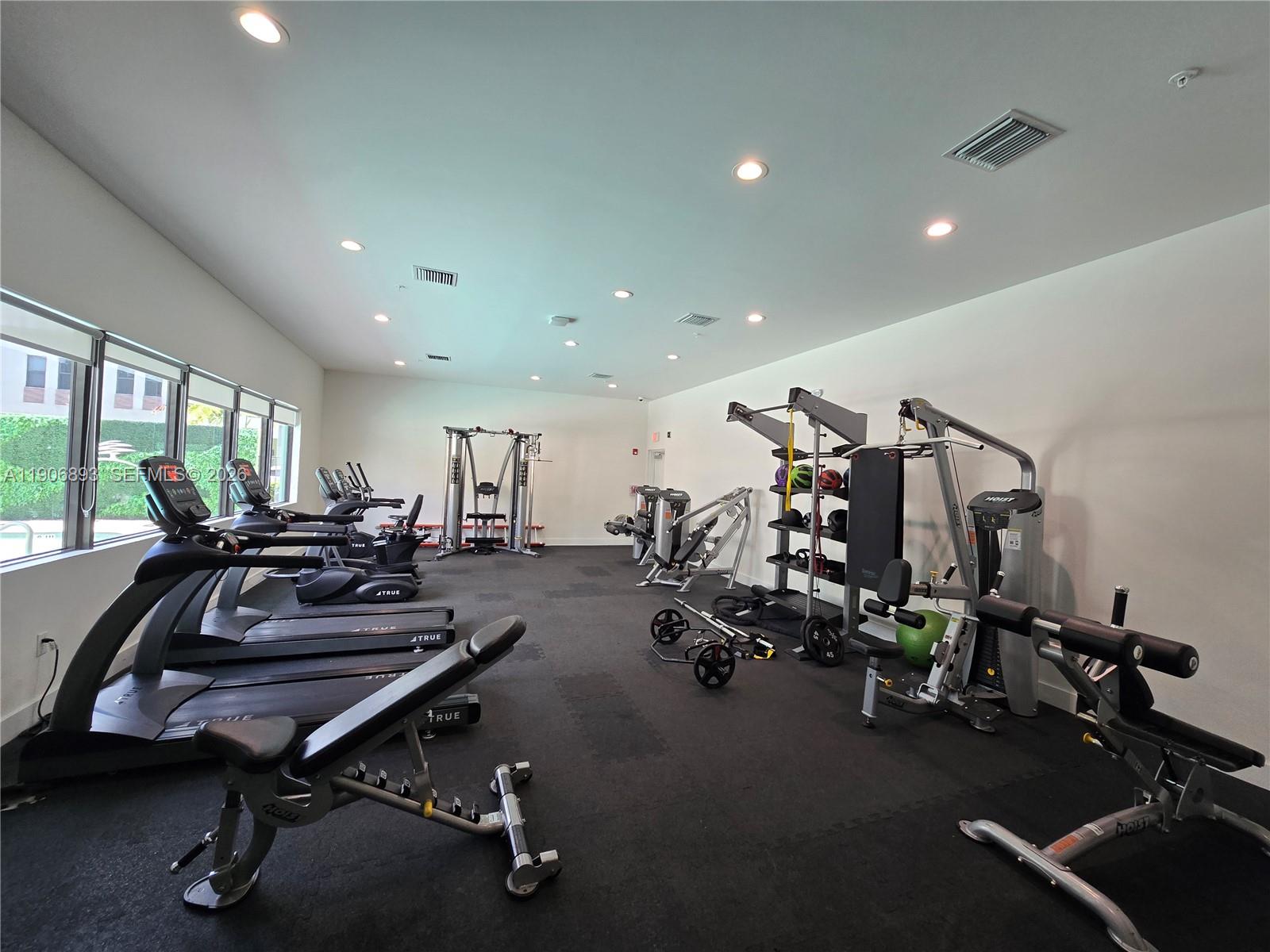 PLANTATION BUSINESS PARK - Residential
