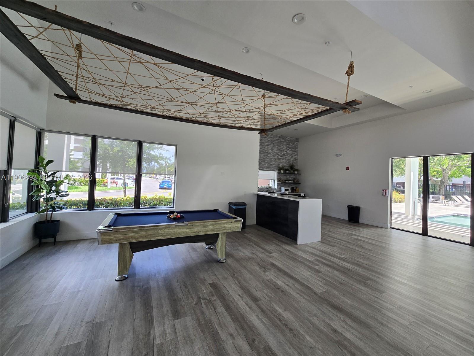 PLANTATION BUSINESS PARK - Residential