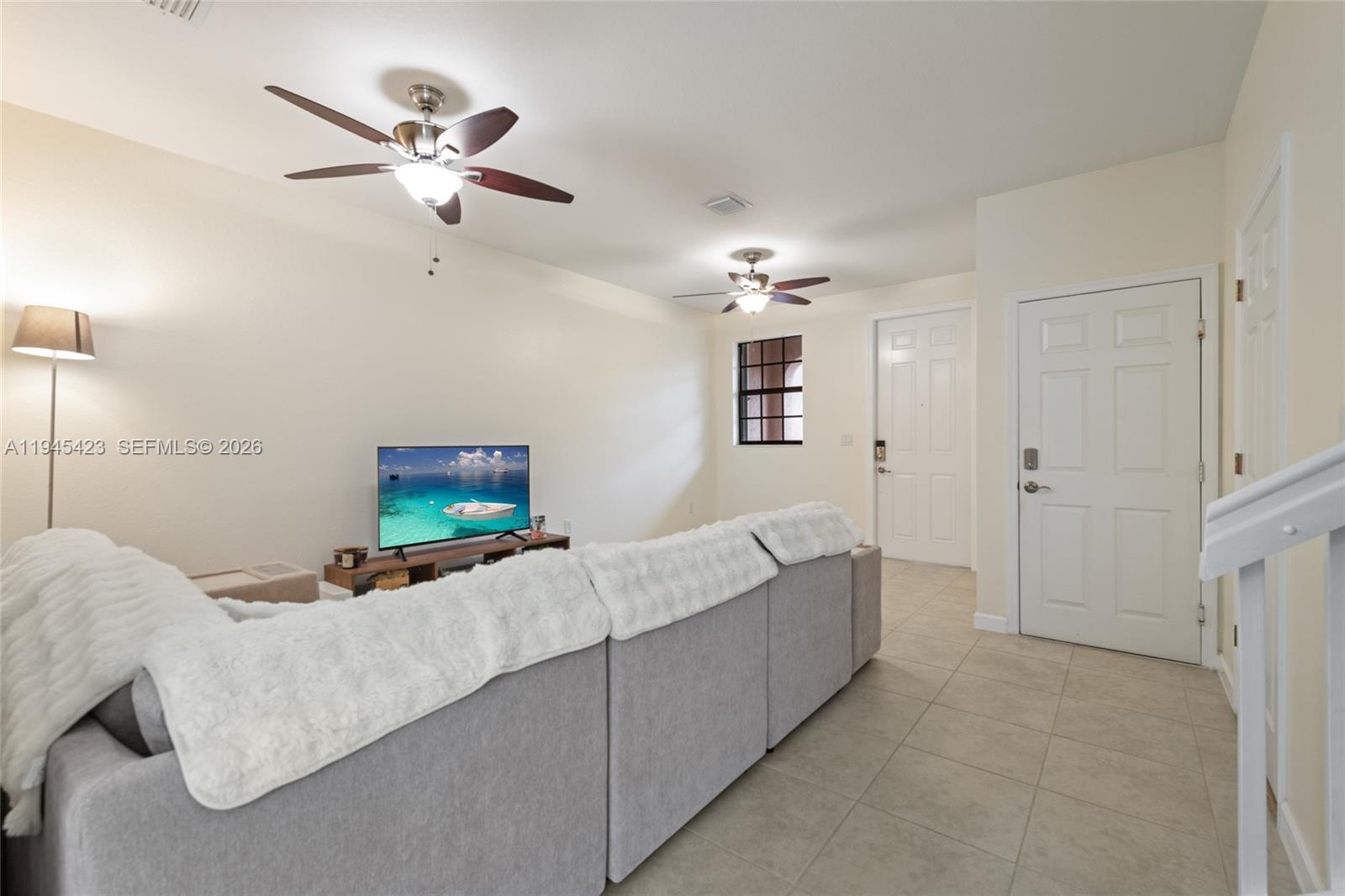 BAYWINDS OF GALAPAGOS FIR - Residential