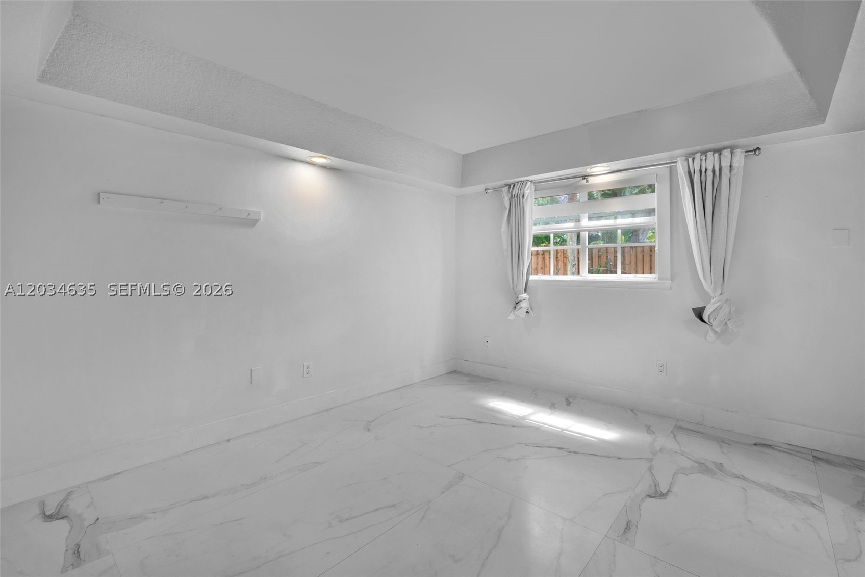 VIRGINIA POINTE CONDO - Residential Lease