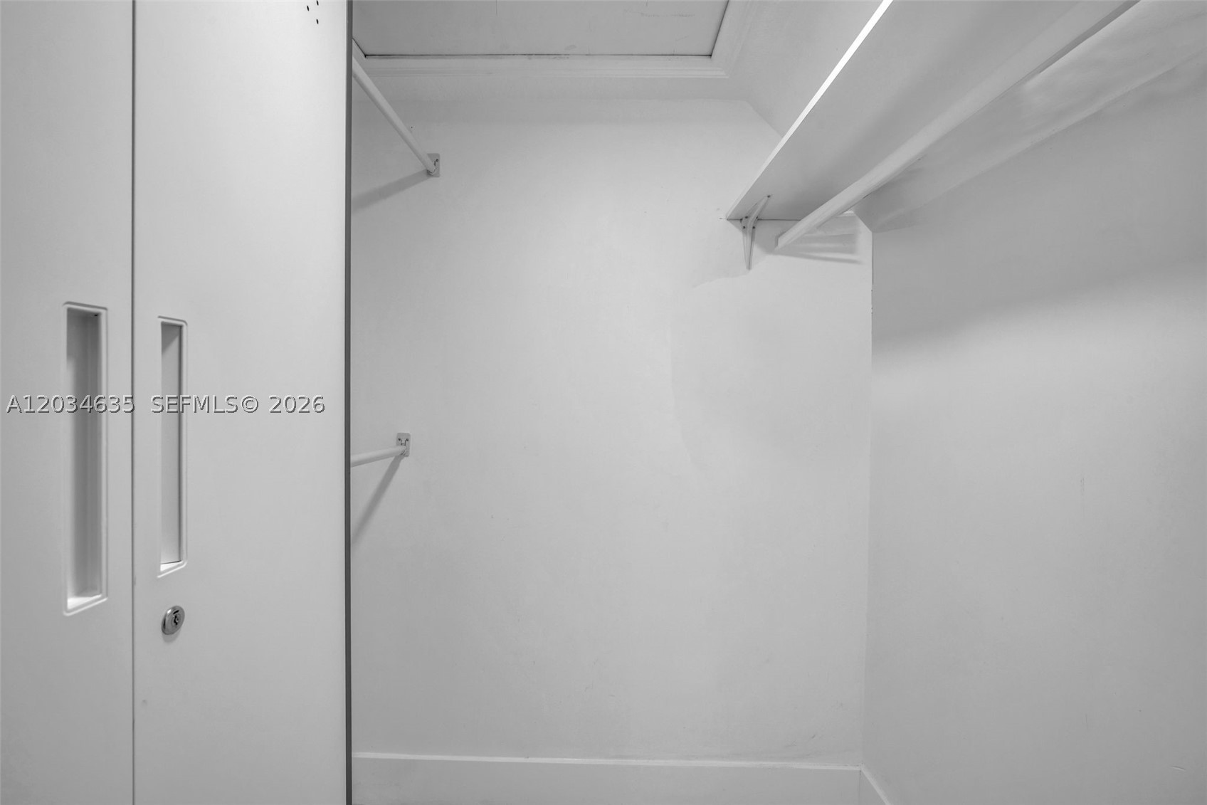 VIRGINIA POINTE CONDO - Residential Lease