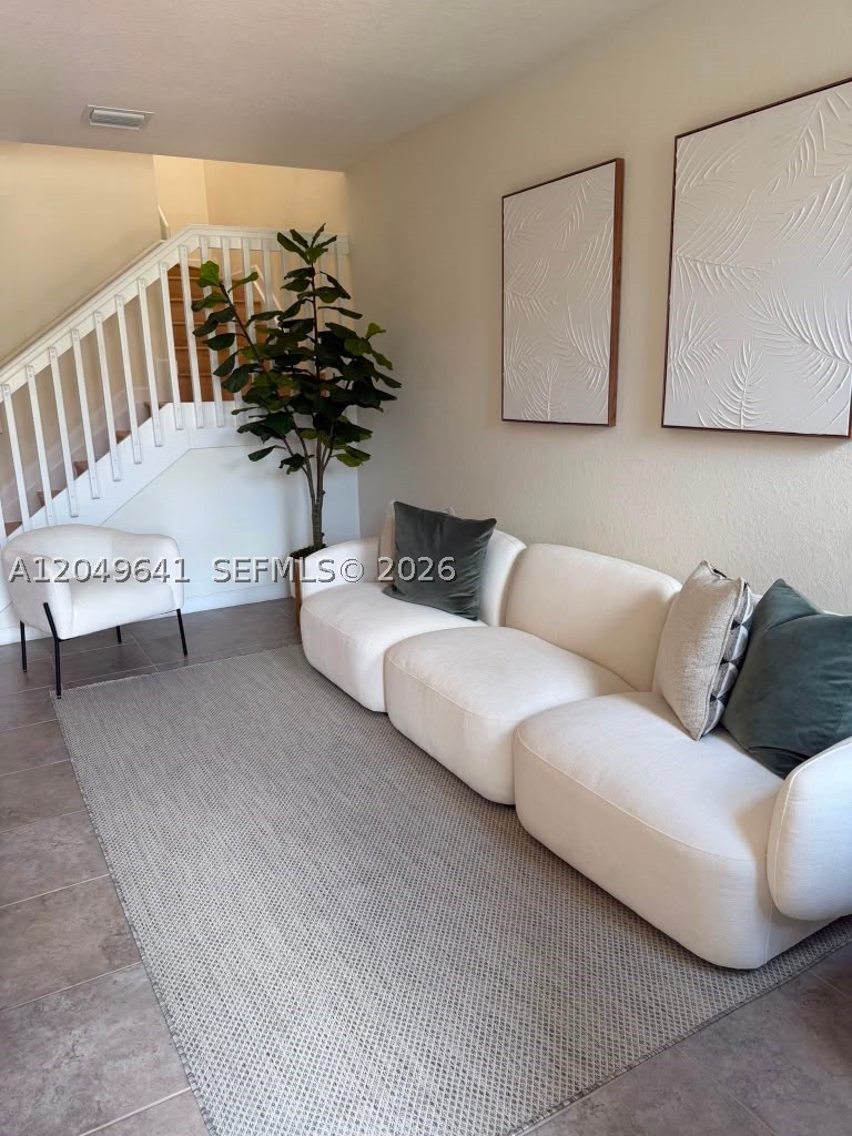 AQUABELLA SECTION TWO - Residential Lease