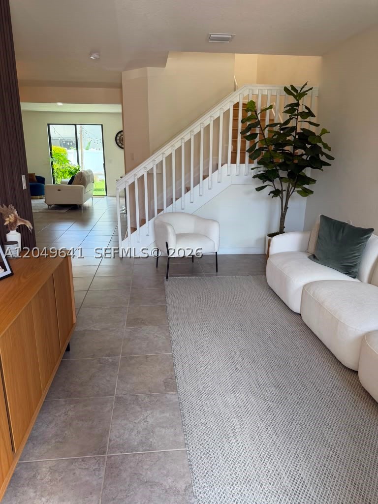 AQUABELLA SECTION TWO - Residential Lease