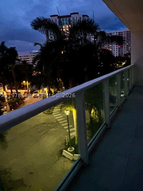 ARLEN HOUSE EAST CONDO - Residential