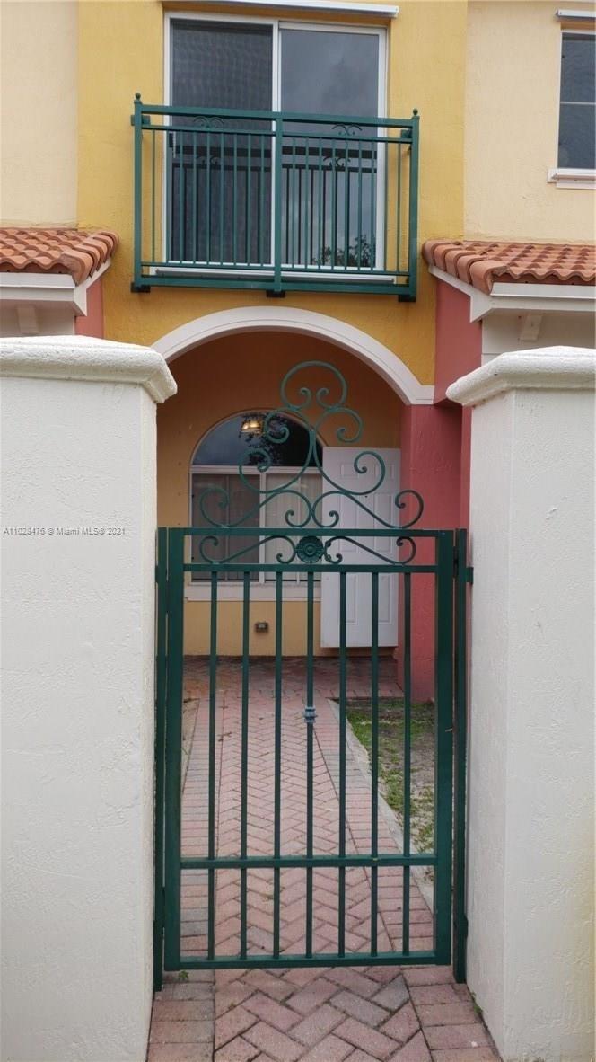 UNITED HOMES AT BELLA VIS - Residential
