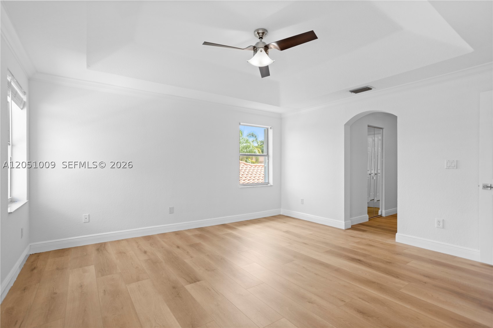 SAPPHIRE POINTE - DIAMOND - Residential