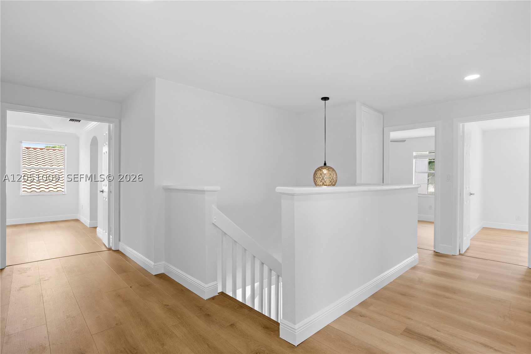 SAPPHIRE POINTE - DIAMOND - Residential