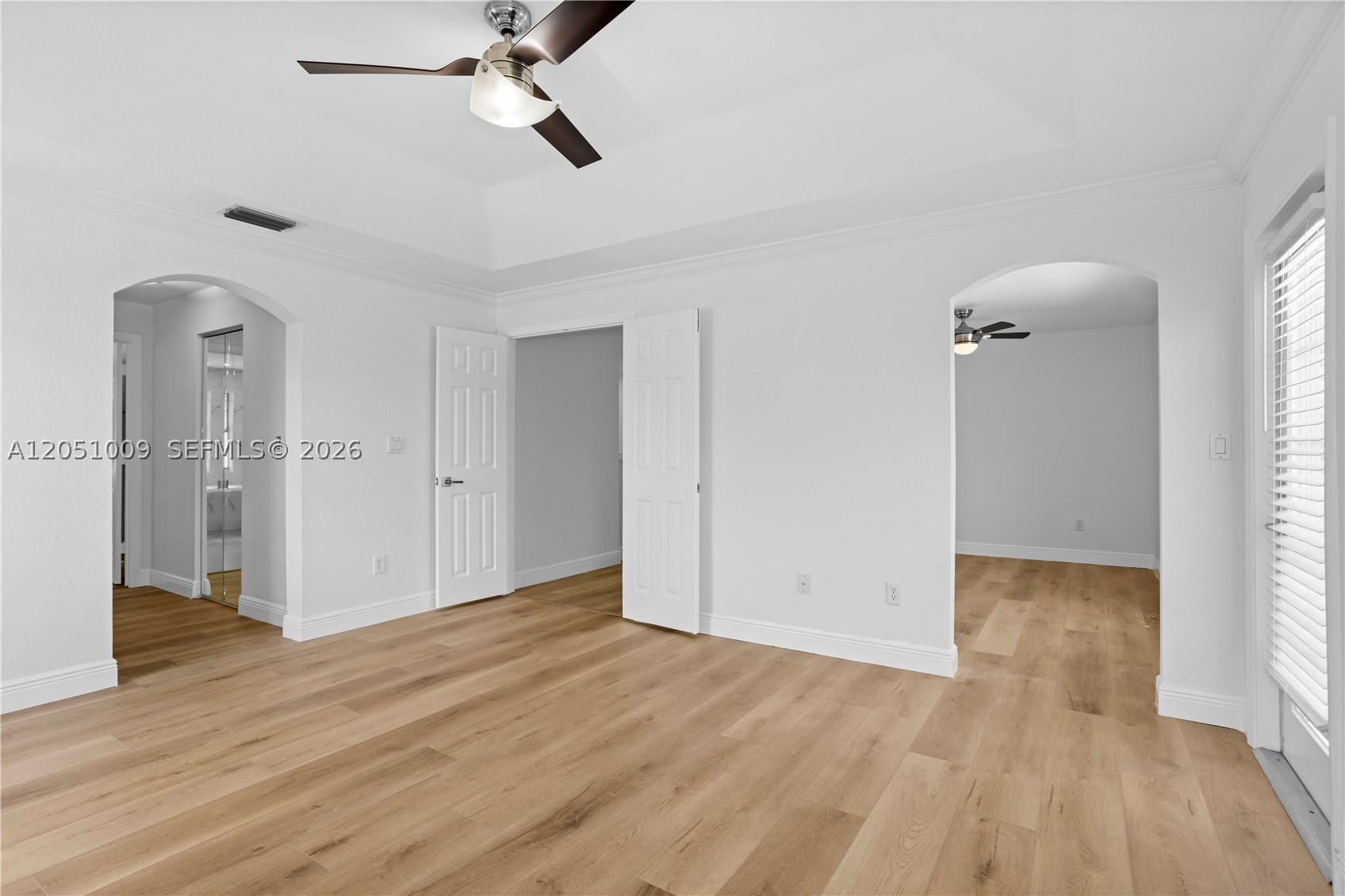 SAPPHIRE POINTE - DIAMOND - Residential