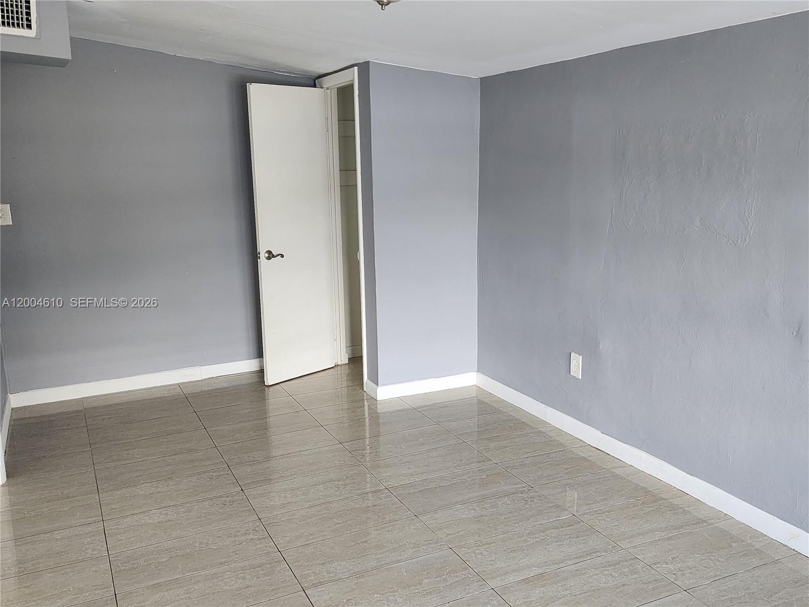 LAKE FOREST SEC 2 - Residential
