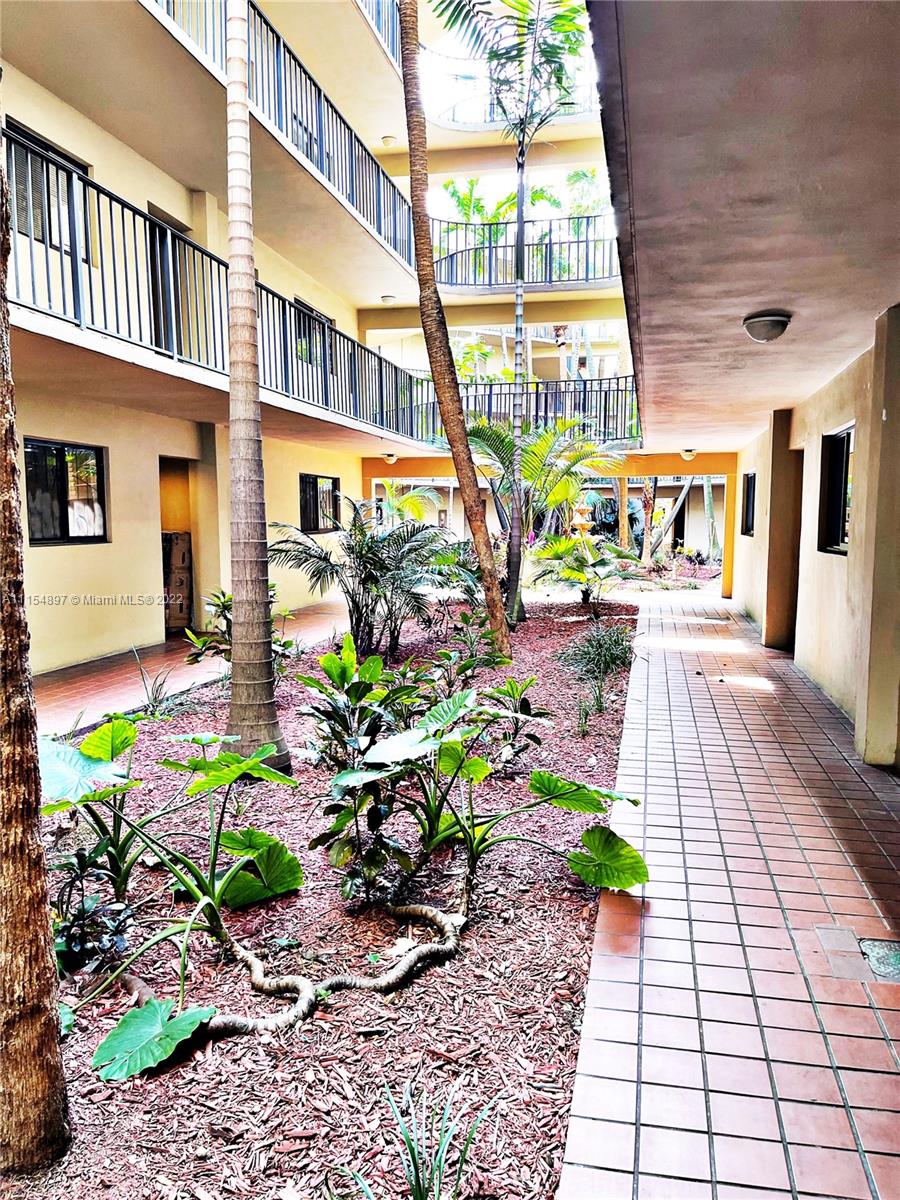 FOX CHASE CONDO #1 - Residential