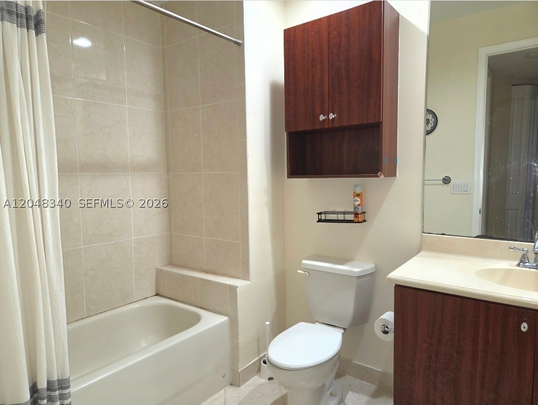 VILLA BIARRITZ CONDO - Residential