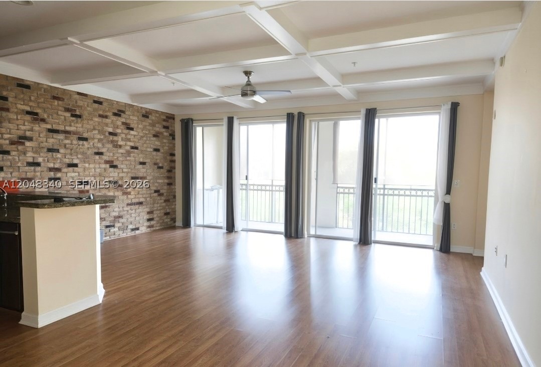 VILLA BIARRITZ CONDO - Residential