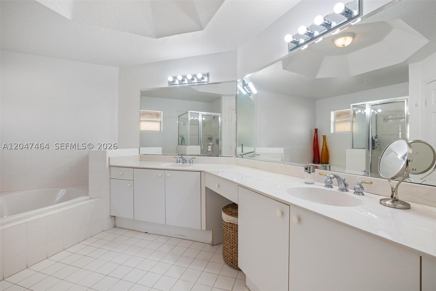 DORAL ISLES ST LUCIA - Residential