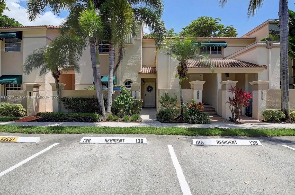 Beautiful Unit. Remodeled kitchen and bathrooms.