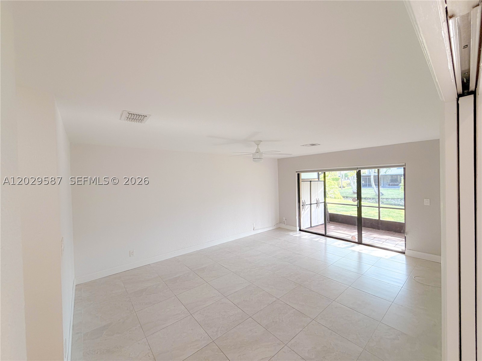 VILLAS OF BONAVENTURE AT - Residential