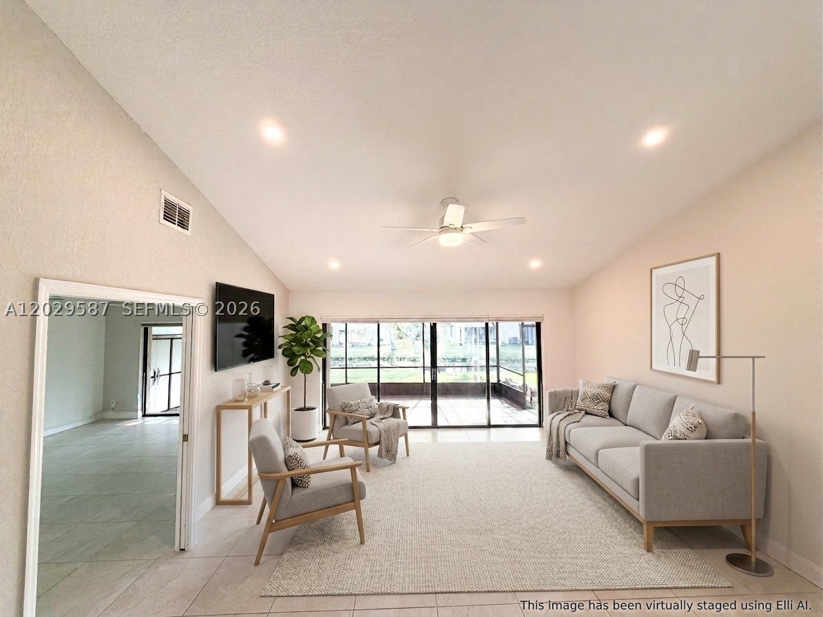 VILLAS OF BONAVENTURE AT - Residential